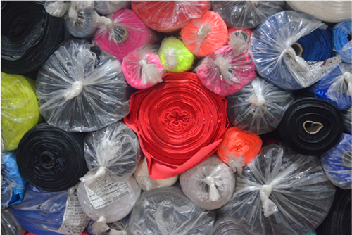 Mua bán hàng tồn - Thu Mua Vải á Châu - Công Ty TNHH Một Thành Viên Sản Xuất Thương Mại Dịch Vụ Môi Trường á Châu